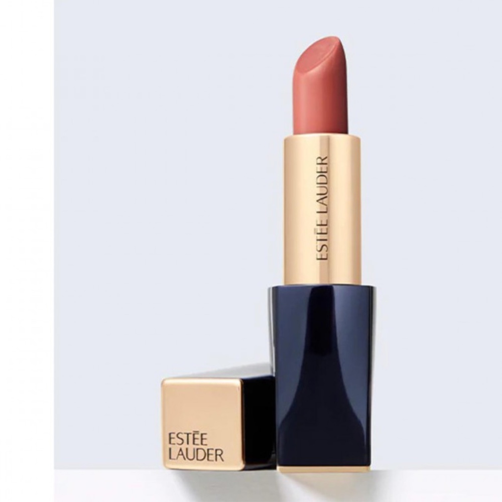 ESTEE LAUDER REBELLIOUS ROSE #420 - BRAND NEW